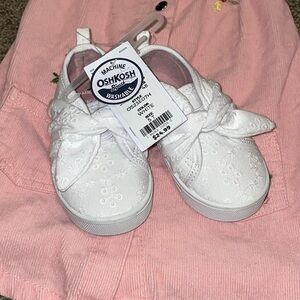 NWT white toddler sneakers - washable